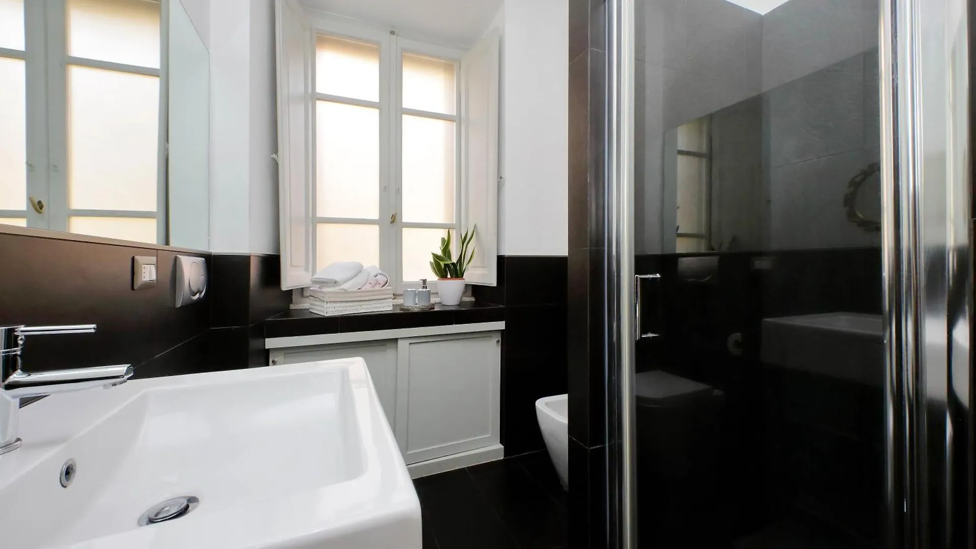 Luxury Apartment Vaticano-S'Peter Basilica - Netflix Wifi - Aircond Rome